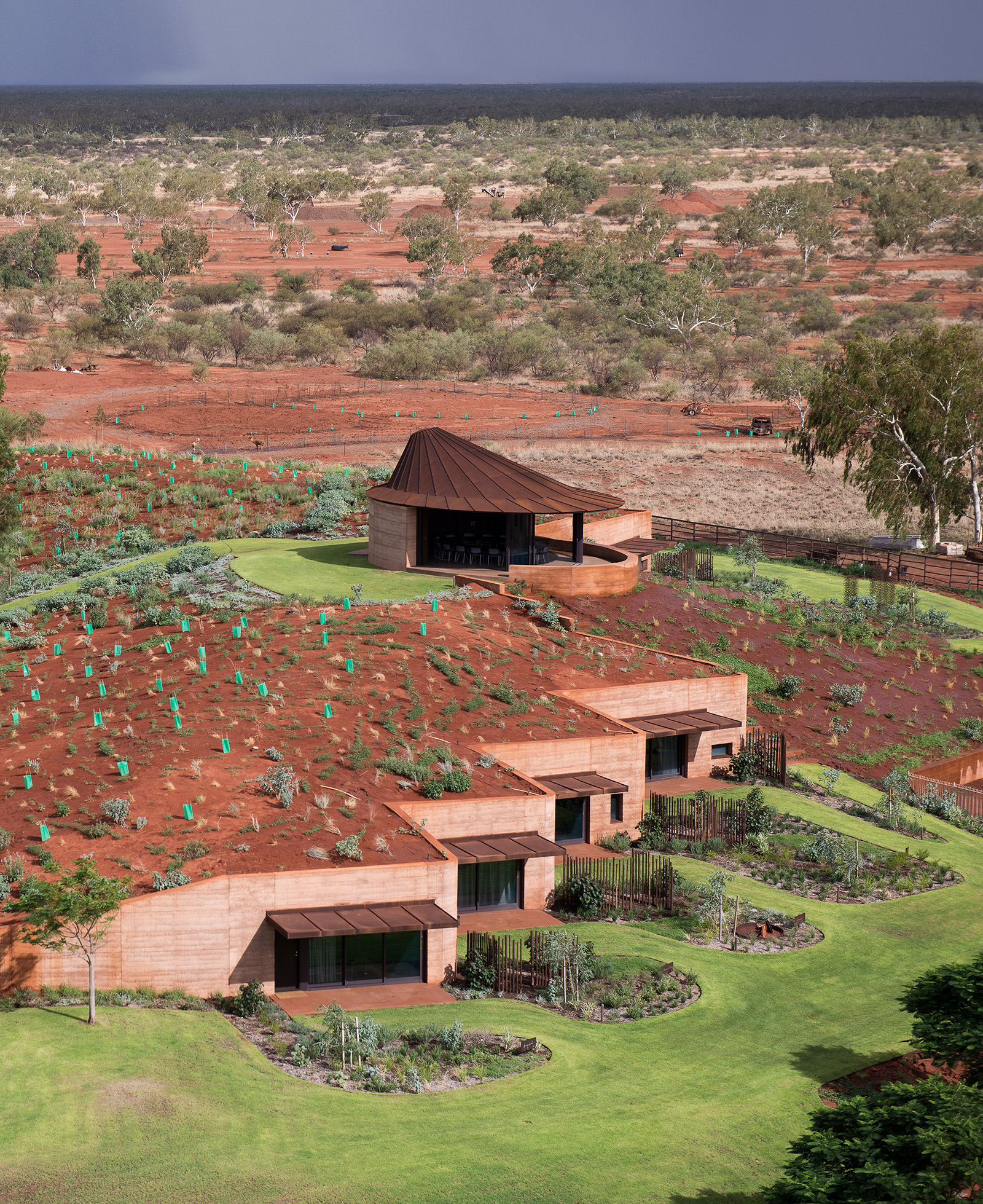 The Great Wall Of Wa Luigi Rosselli Architects