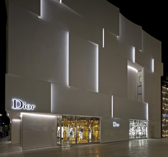 dior专卖店立面设计,迈阿密 / barbarito bancel architects