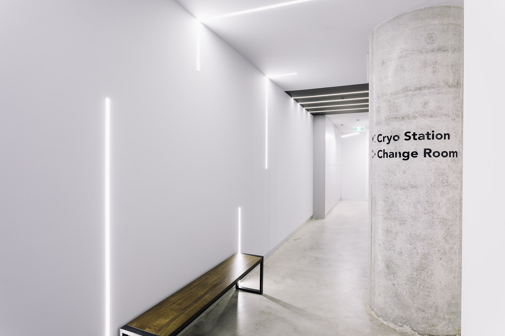 Gravity Cryotherapy Centre by Rara Architecture 谷德设计网