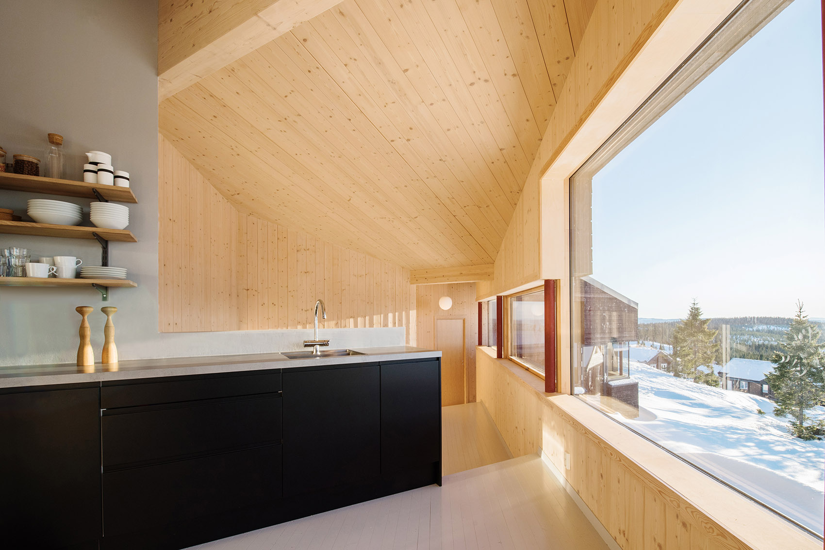 Cabin Sjusjøen by Aslak Haanshuus Arkitekter AS 谷德设计网