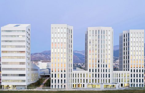 西班牙UGR大学医学院 / Cruz y Ortiz Architects