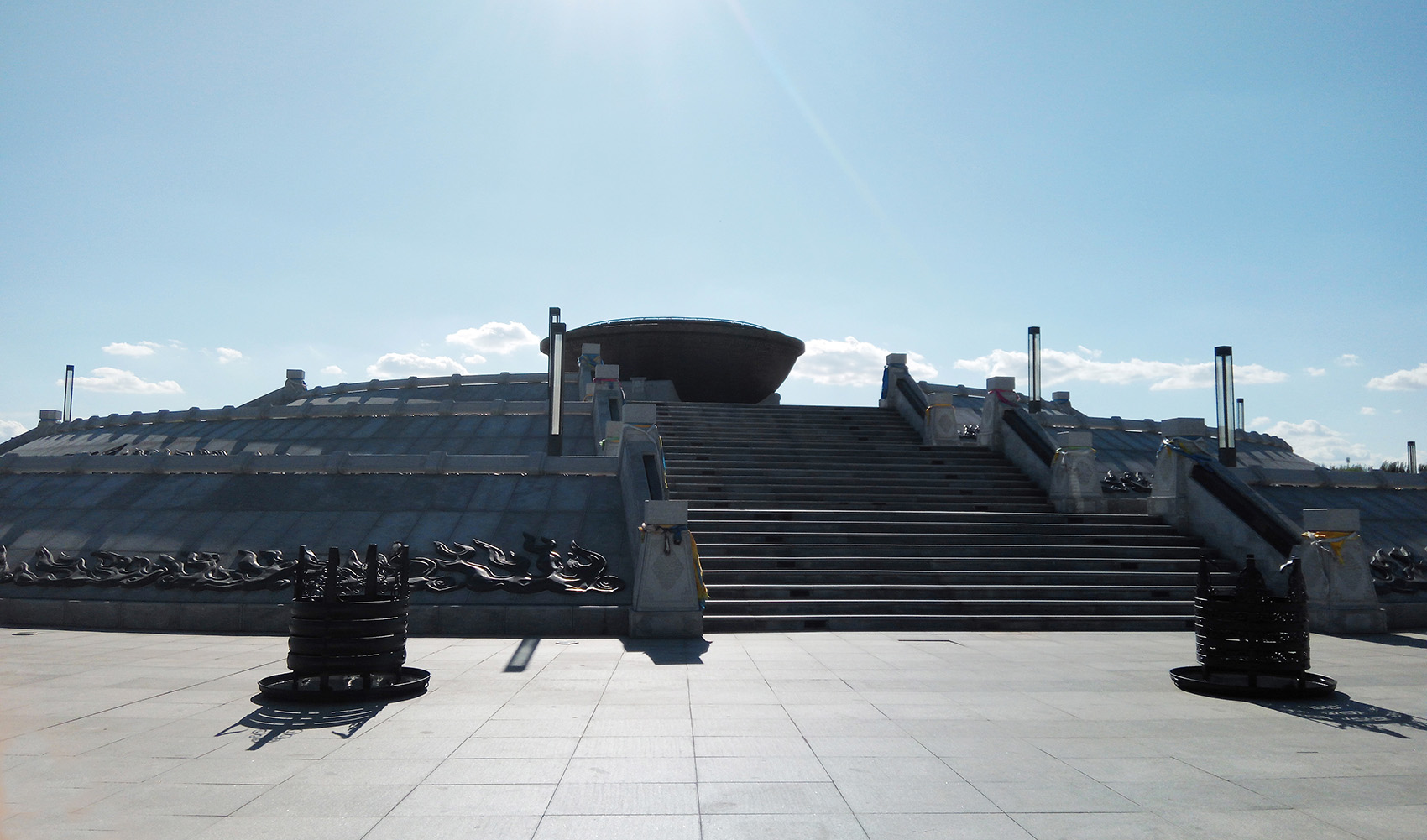 鄂托克前旗敖勒召其镇圣火公园,内蒙古 / 北京城市景观研究院