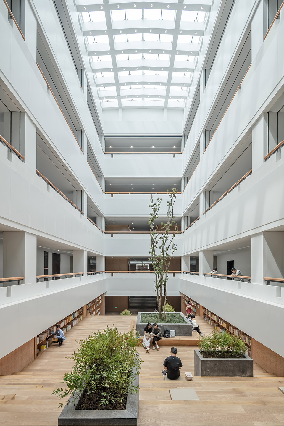延安大学新校区图书馆,博物馆,校史馆组团 / 清华大学