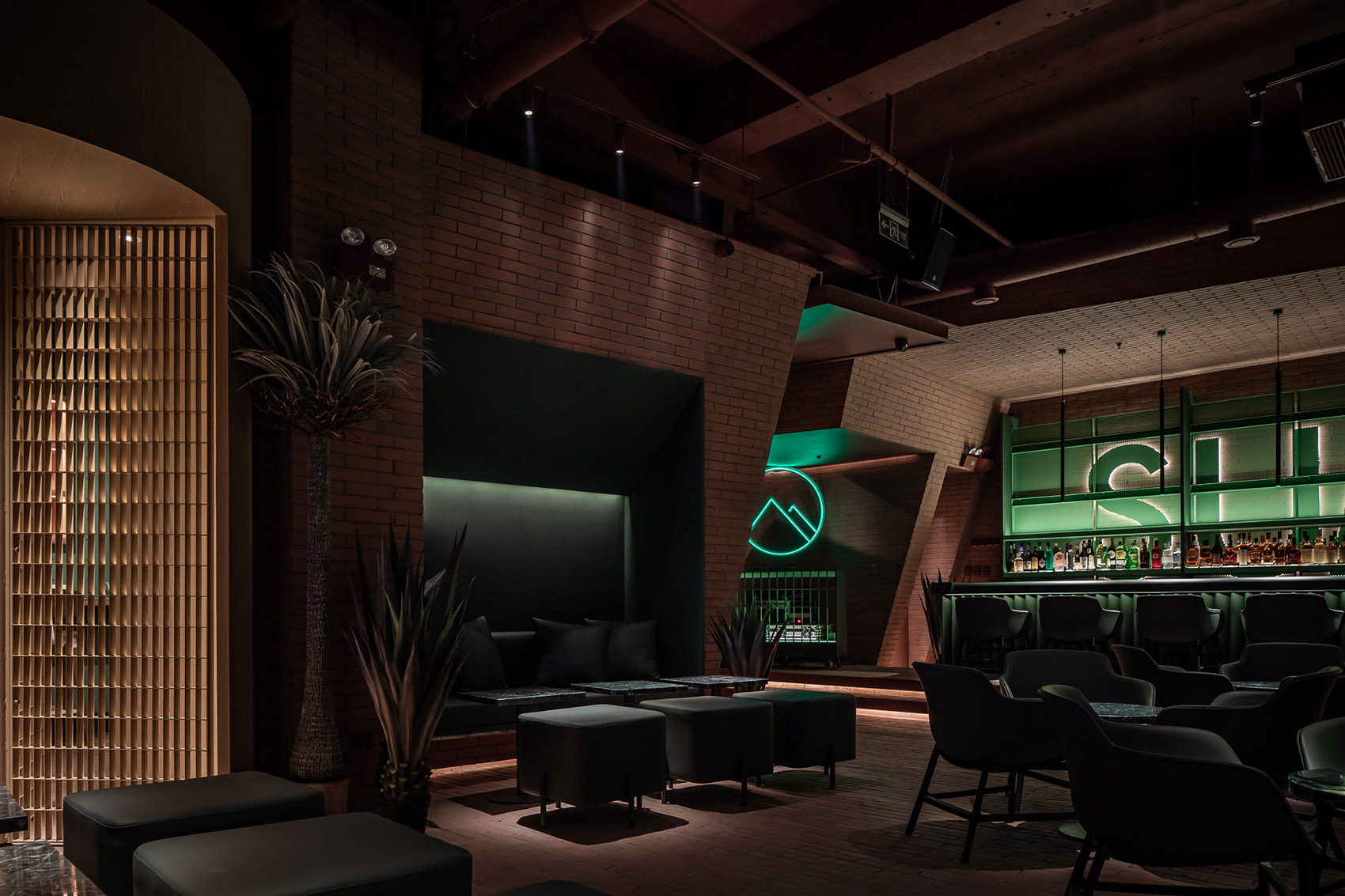 summit bar, china by triostudio
