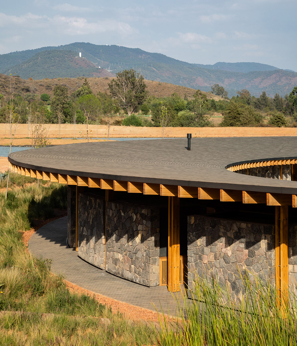 Valle San Nicol S Sordo Madaleno Arquitectos