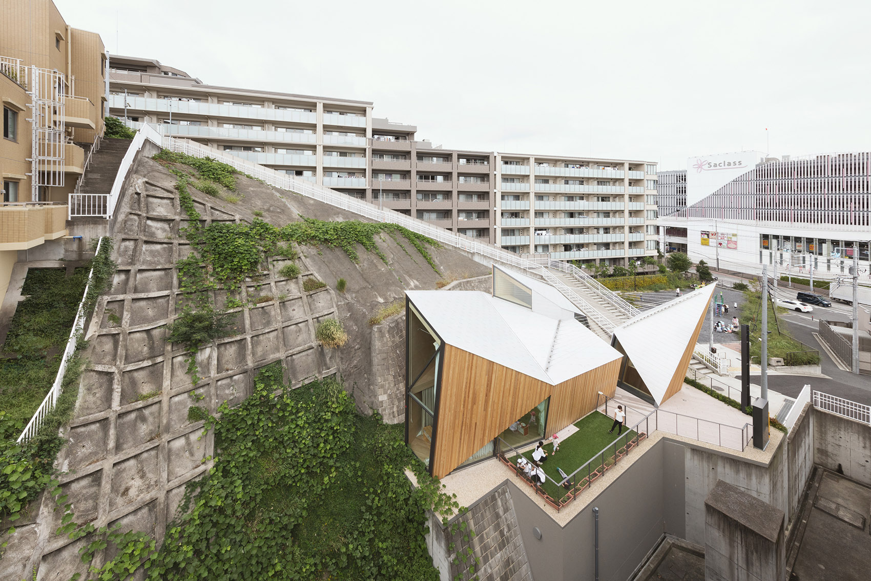 MURASAKI PENGUIN PROJECT TOTSUKA by Kengo Kuma and Associates 谷德设计网