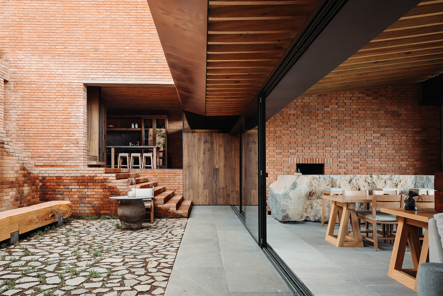 La Pe A House By Central De Arquitectura