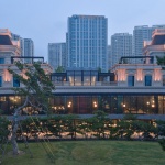 Qingdao Tides Rise Hotel by Leeko Architects