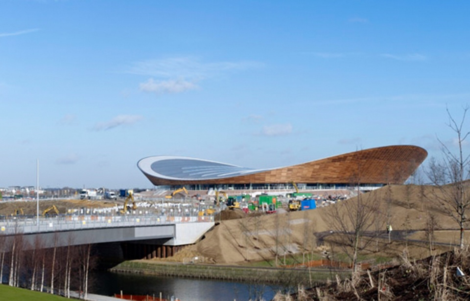 伦敦奥运自行车场馆 / Hopkins Architects