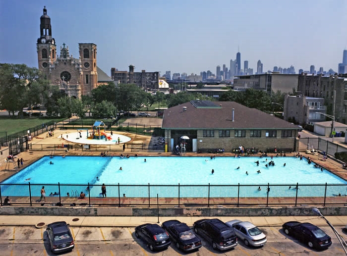 Chicago City Pools by Missy Weimer 谷德设计网