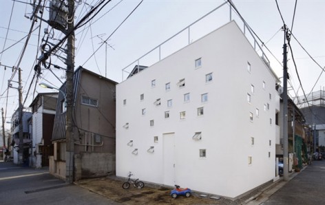 手语房屋，日本 / Takeshi Hosaka Architects