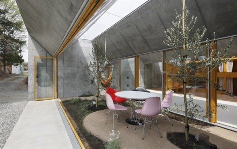 "由外至内"住宅，日本 / Takeshi Hosaka Architects