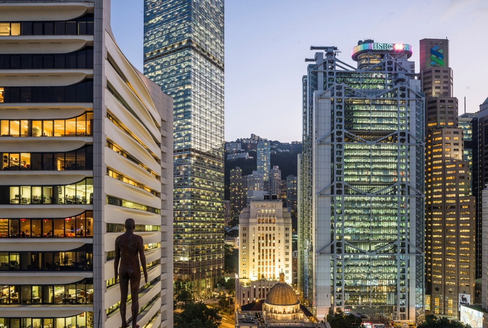 Event Horizon presented in Hong Kong by the British Council 2015 Photography by Oak Taylor Smith Key Visual 1 1