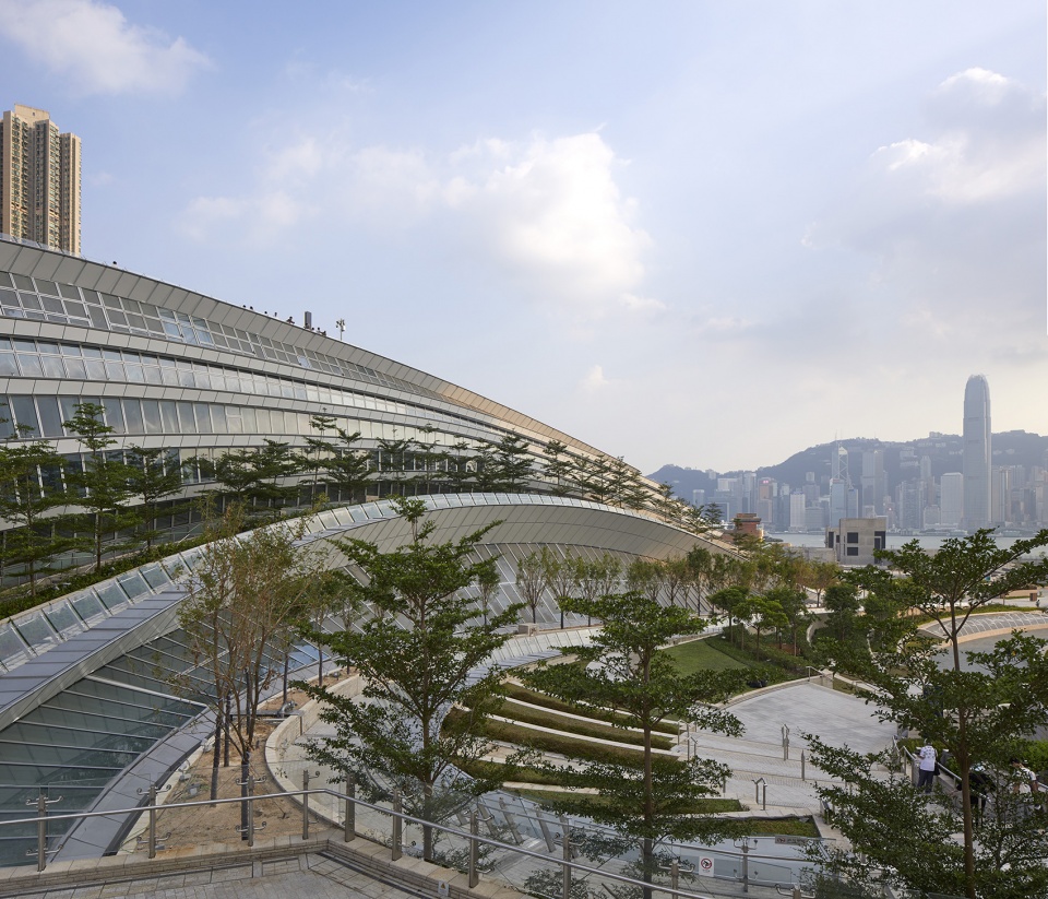 hong kong west kowloon station by andrew bromberg at aedas