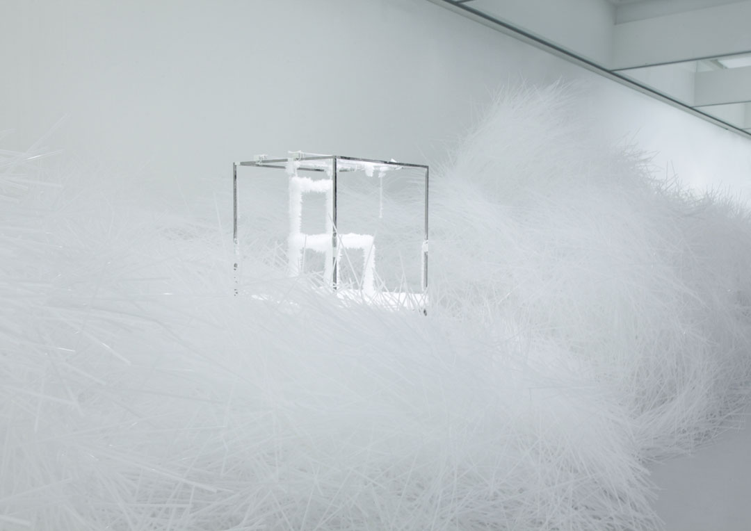 晶体椅 /吉冈德仁