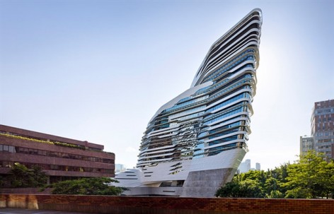香港理工大学赛马会创新楼 / Zaha Hadid Architects