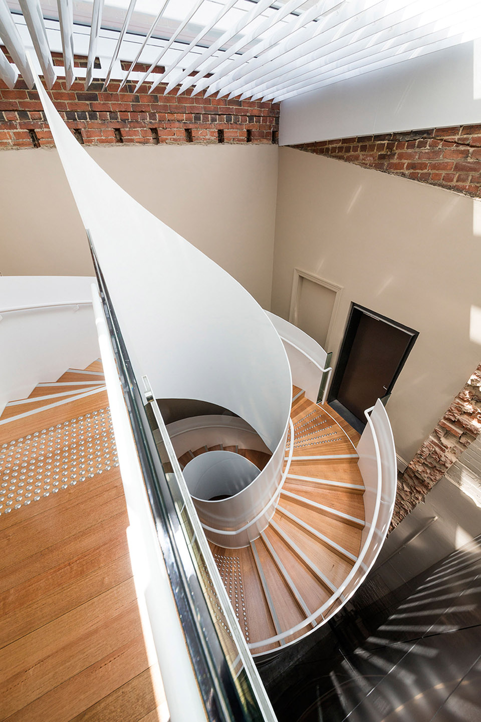 wp-content/uploads/2014/10/_c_pu0w_jjcgtjpio3qxxy3iuf_-mampewi