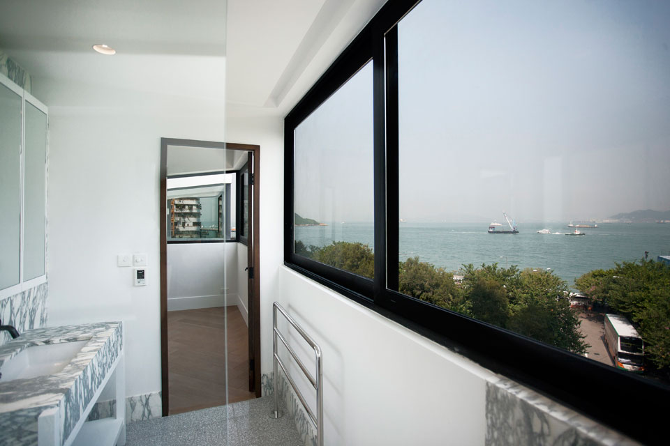 The Tung Fat Building In Hong Kong by K.P.D.O. 谷德设计网