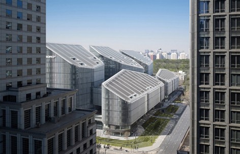 光华路SOHO2落成，北京 / gmp