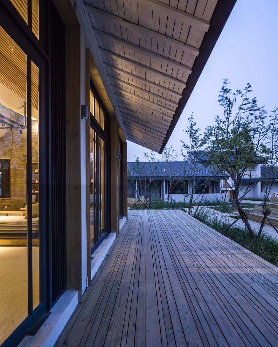 Hangzhou Blossom Hill Hotel by naco architectures 7