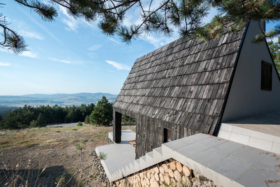 Divcibare Mountain Home by EXE studio 4