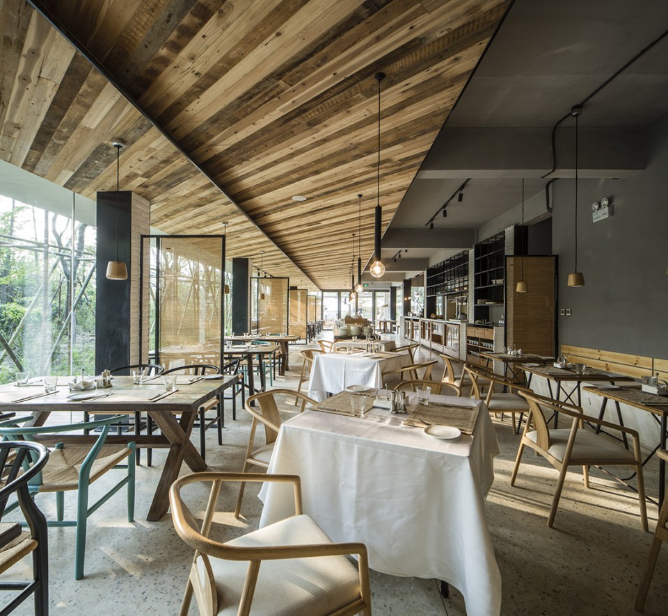 Hangzhou Blossom Hill Hotel by naco architectures 4