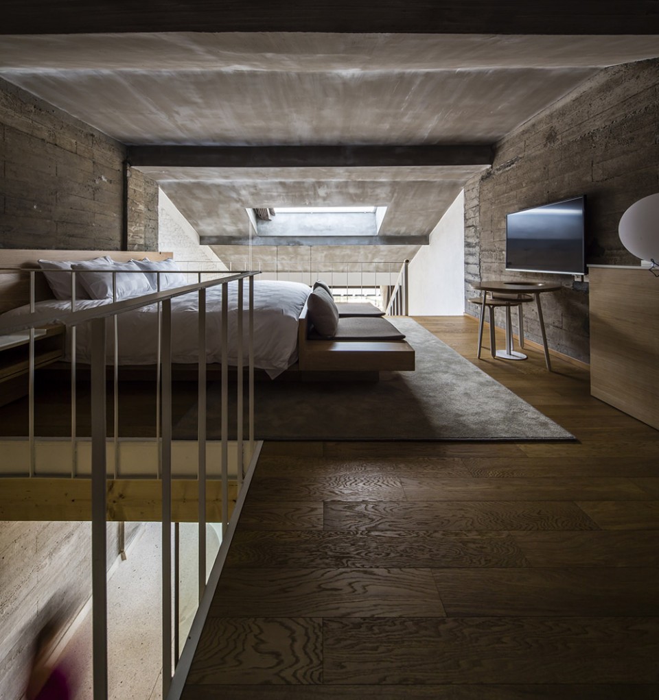 Hangzhou Blossom Hill Hotel by naco architectures 13