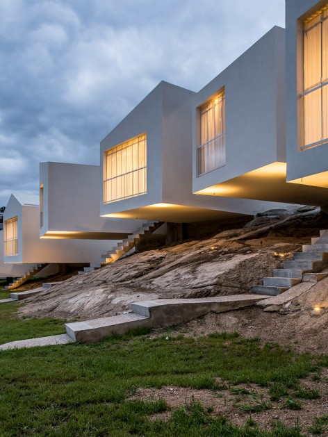 019 5 Houses by Carlos Alejandro Ciravegna (19)