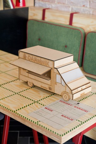 Carmnik Kantyna by PBSTUDIO (12)