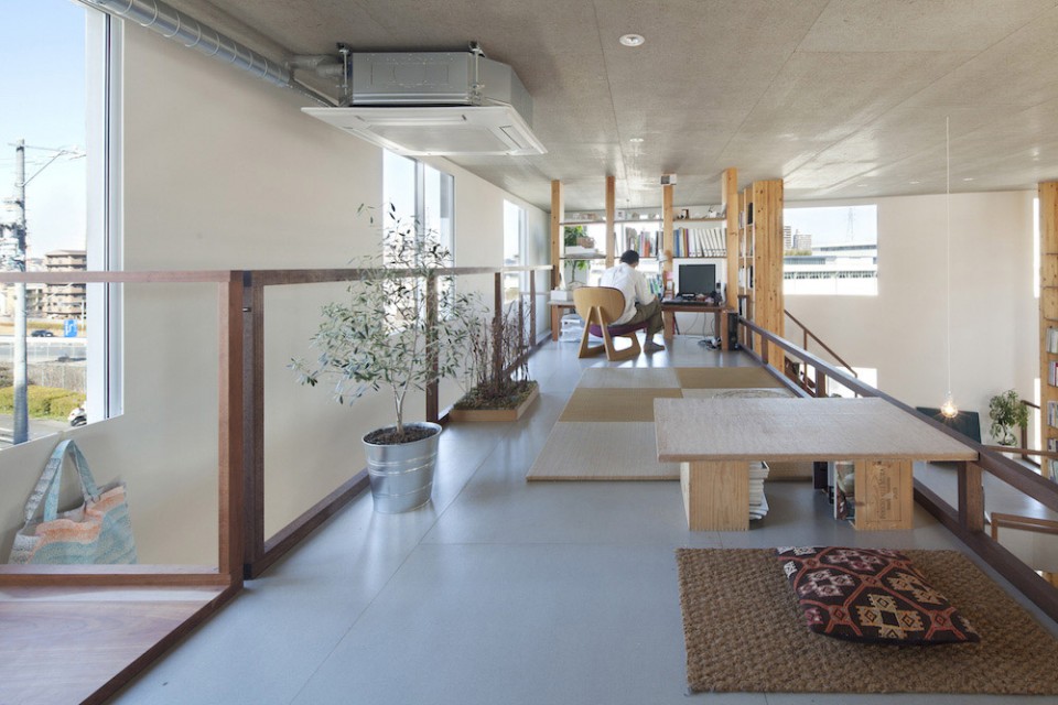 Pillar Grove by Mamiya Shinichi Design Studio (12)