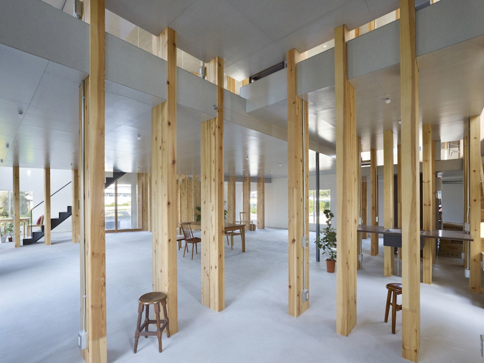 Pillar Grove by Mamiya Shinichi Design Studio (6)