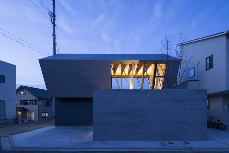 001-WRAP by APOLLO Architects & Associates Co., Ltd