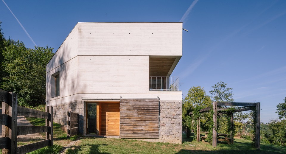 001-casa tmolo by pyo arquitectos