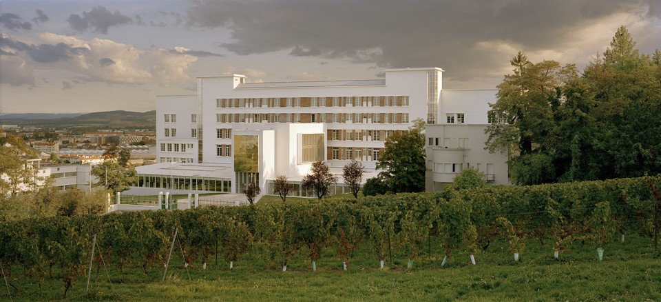 001-clermont ferrand school of architecture by du besset lyon