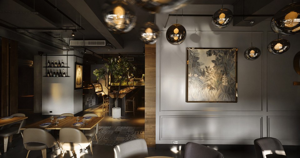 003 Go Eat Tapas DINING BAR － L_063308 Panorama