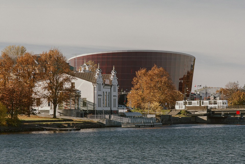 004-“Great Amber” Concert Hall by VOLKER GIENCKE