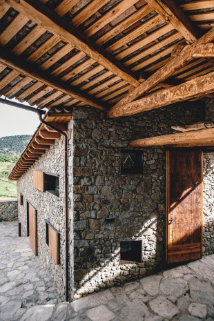 004 Housing Rehabilitation in La Cerdanya by dom-arquitectura (9)