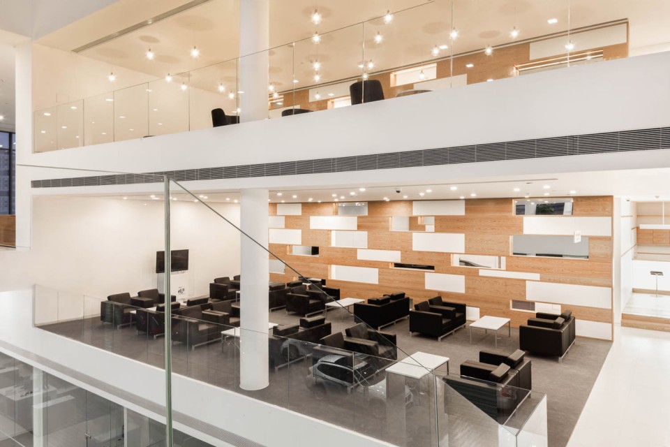 005 Bmw 5S Dealership, Chongqing, Chian by CrossboundariesP08_BMW_DongHao