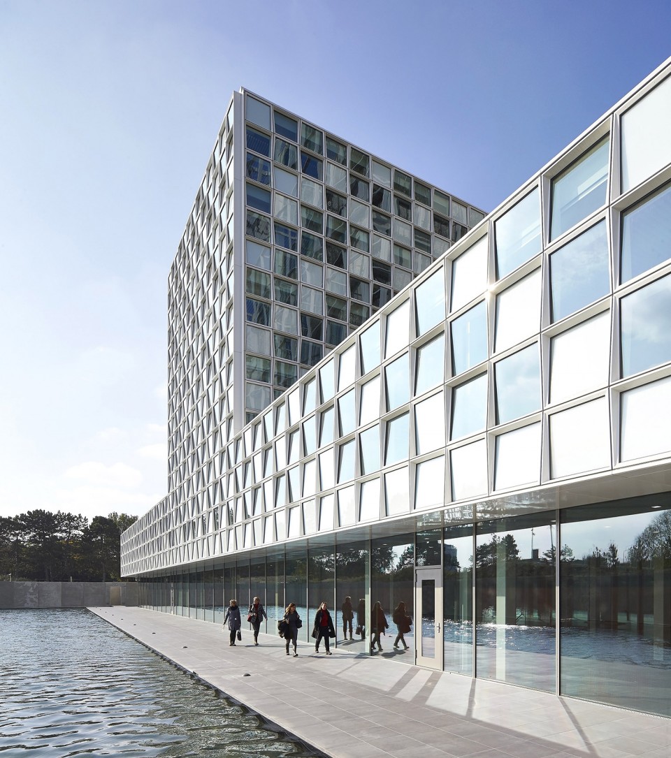 006-International Criminal Court by SHL