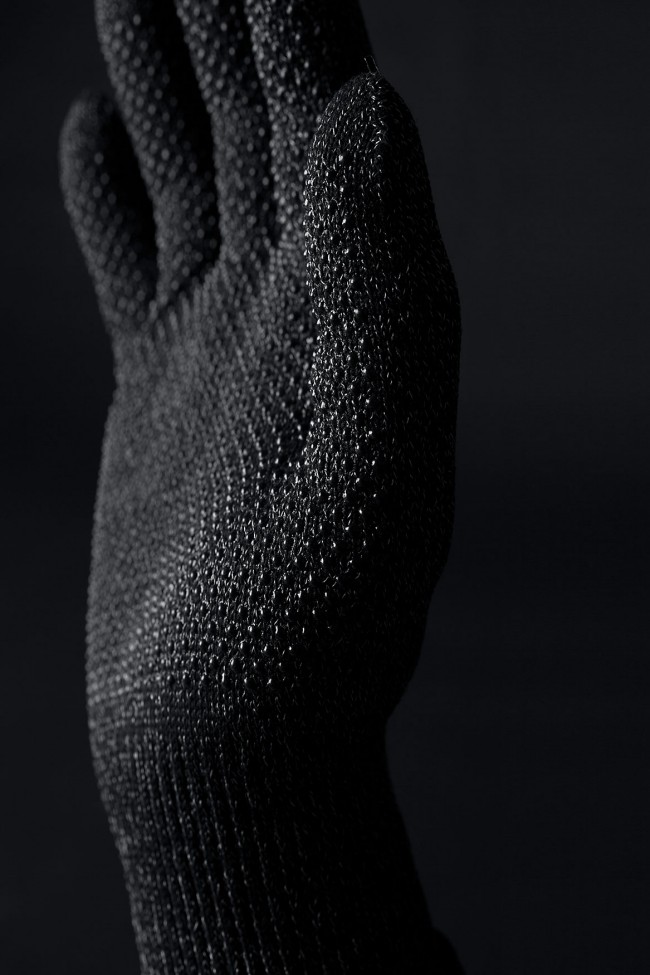 008-Touchscreen Gloves by mujjo