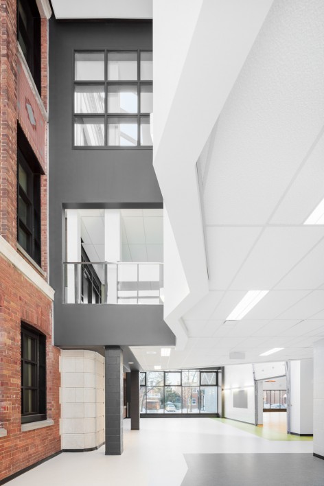 010-Barclay School expansion by NFOE