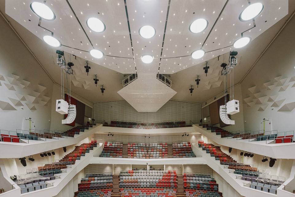 012-“Great Amber” Concert Hall by VOLKER GIENCKE