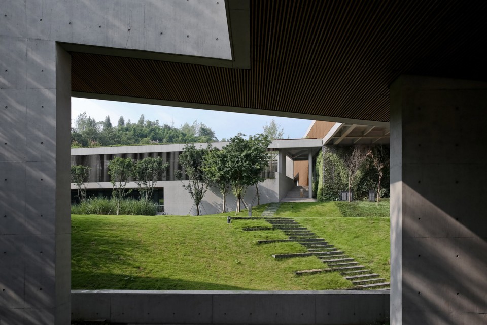 Chongqing Taoyuanju Community Center by Vector Architects