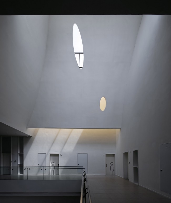 Chongqing Taoyuanju Community Center by Vector Architects