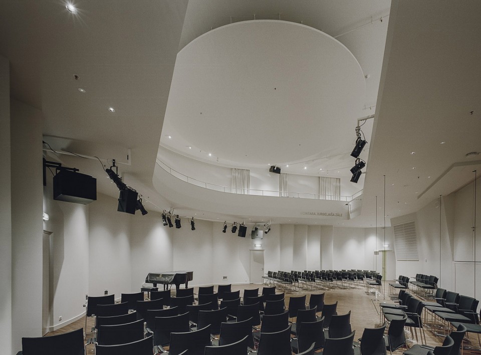 014-“Great Amber” Concert Hall by VOLKER GIENCKE