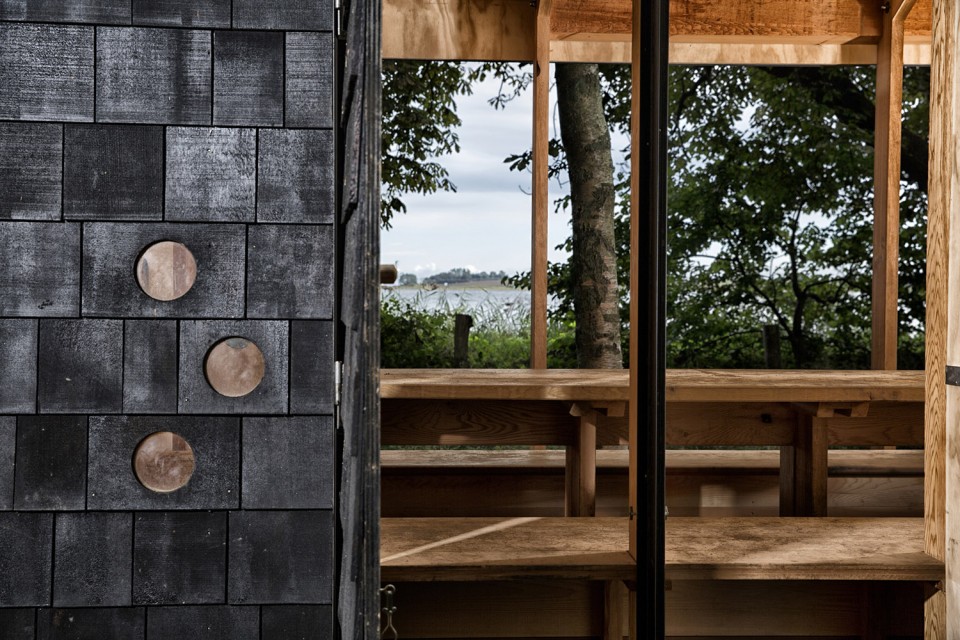 014-Shelters by the Sea by LUMO Architects