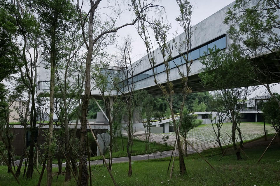 Chongqing Taoyuanju Community Center by Vector Architects