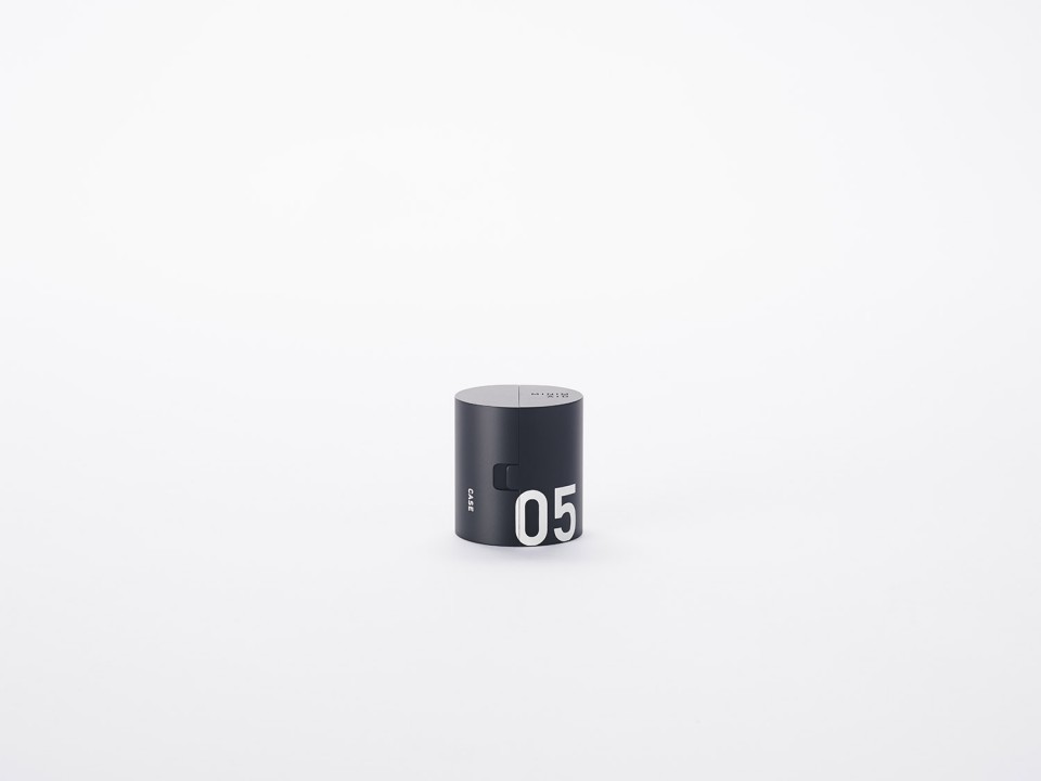 020-minim+aid by nendo