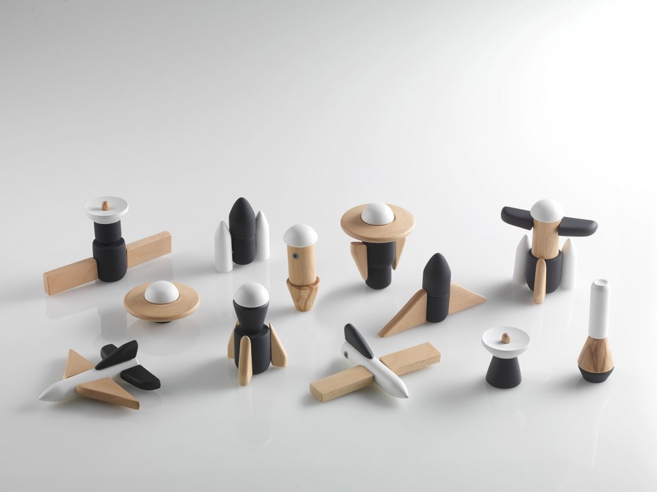 COSMOS by Huzi Design Light