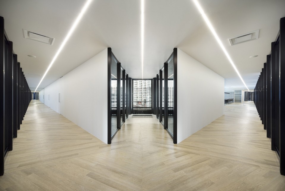 aoyama_office03_takumi_ota